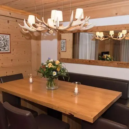 Sleeps 6 Wifi